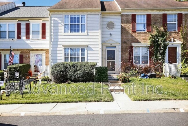 Photo - 339 Overlea Pl Townhome