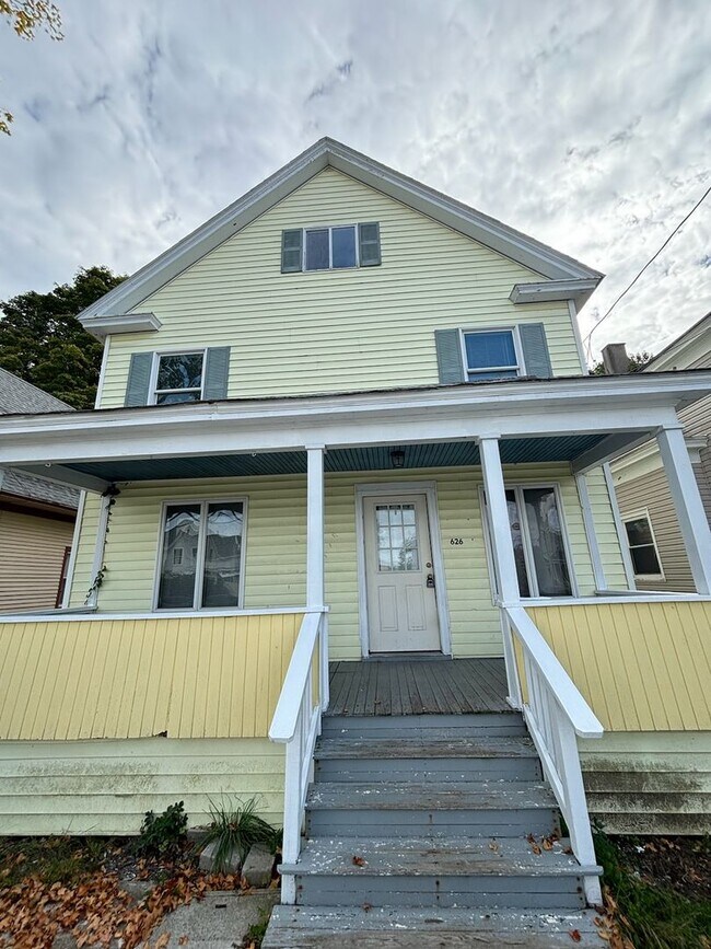 Foto del edificio - 4 Bedroom 2 Bathroom Single Family Rental ...