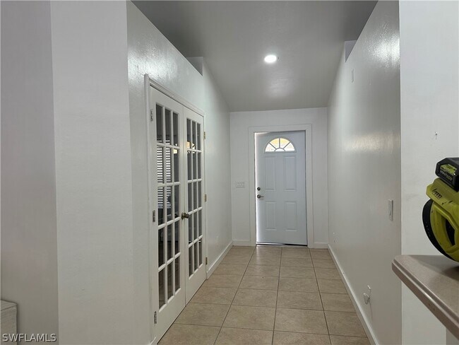 Building Photo - 2805 14th St W