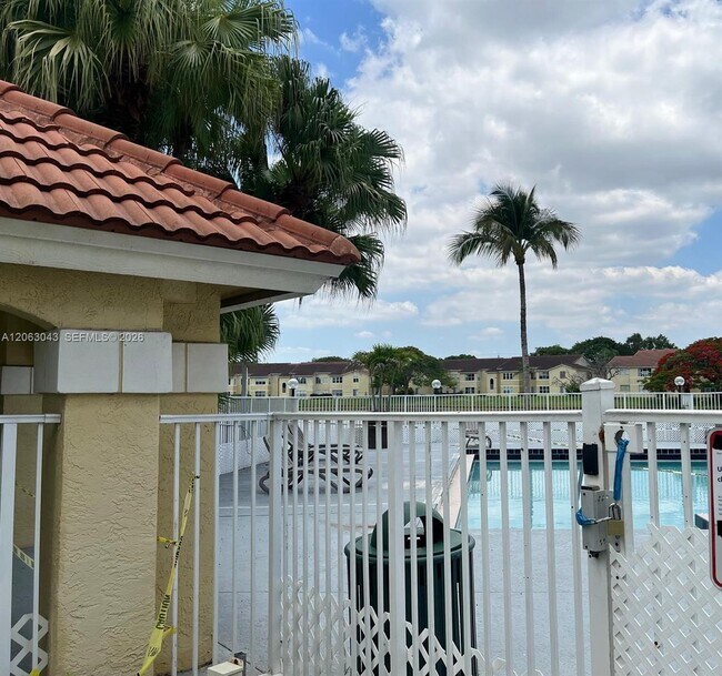 Foto del edificio - 731 Vista Isles Dr