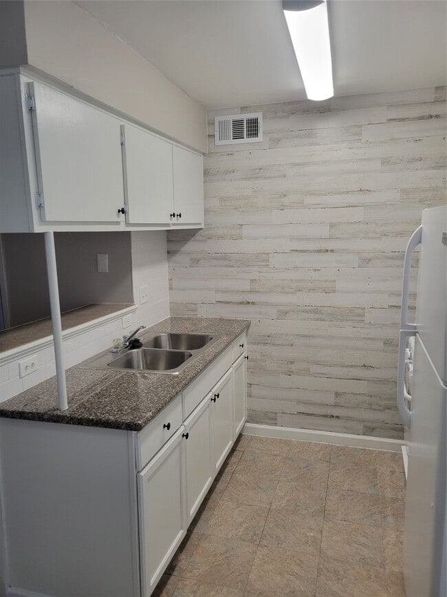 Foto del edificio - 2922 Randolph Rd