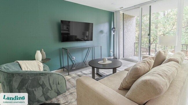 Foto del edificio - 6220 Springhill Dr