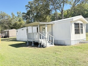 Building Photo - 2106 Cliffwood Rd
