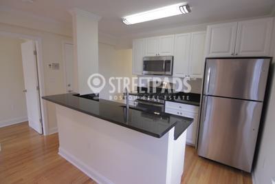 Building Photo - 3 bedroom in Cambridge MA 02138