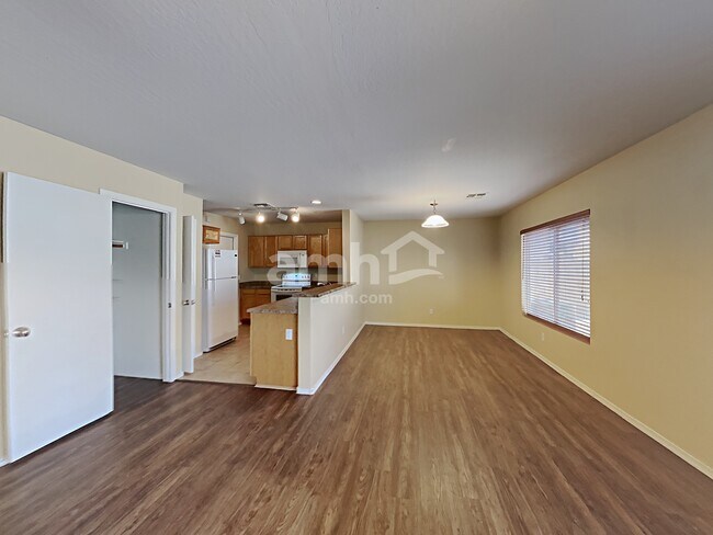 Foto del edificio - 22312 W La Pasada Blvd