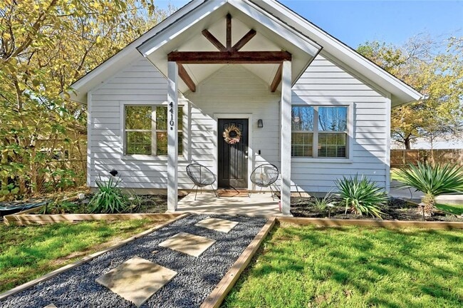 Building Photo - 4410 Jester Dr