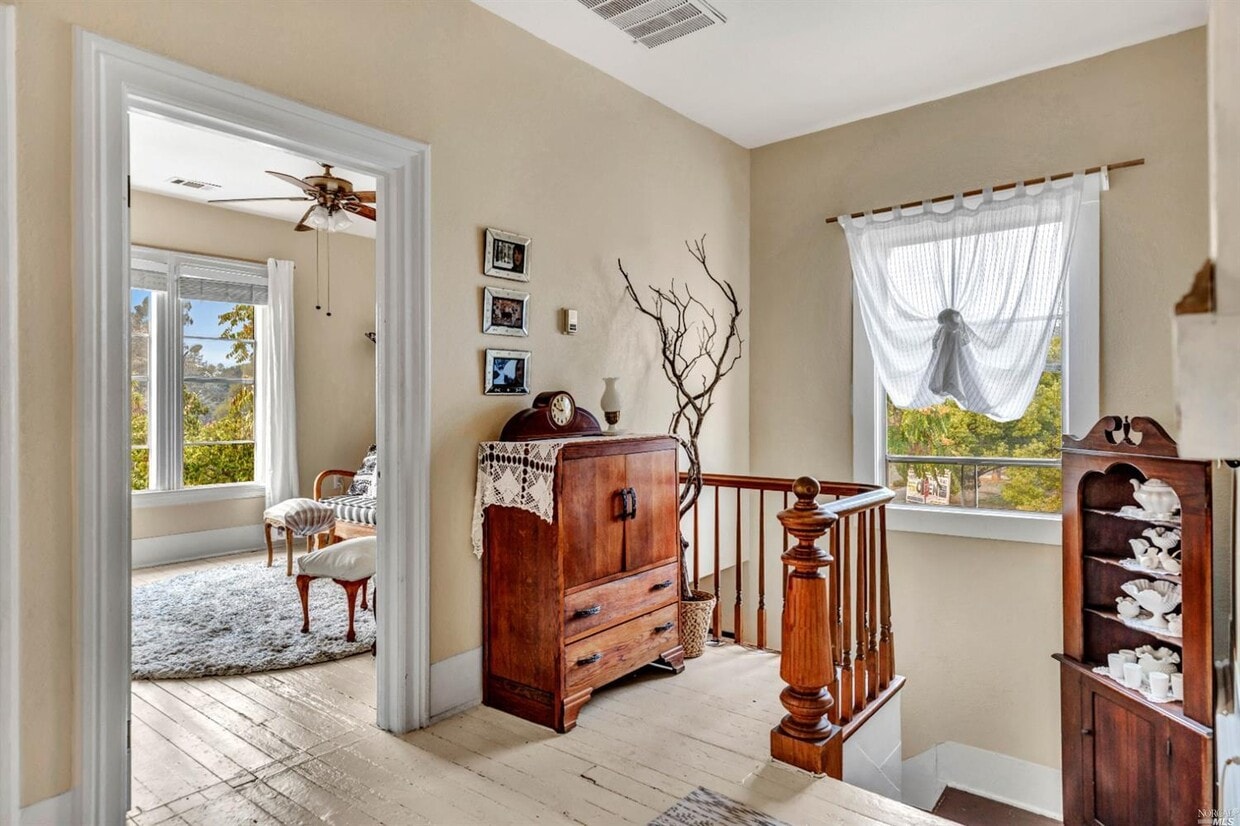 1040 1st St, Benicia, CA 94510 Condo for Rent in Benicia, CA