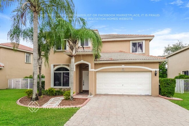Building Photo - 3774 Woodfield Dr