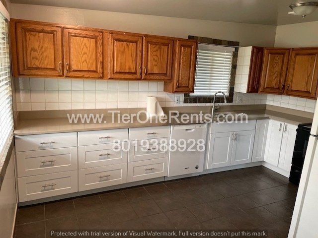 Photo - This property offers a NO DEPOSIT option available for qualified renters! Apartment