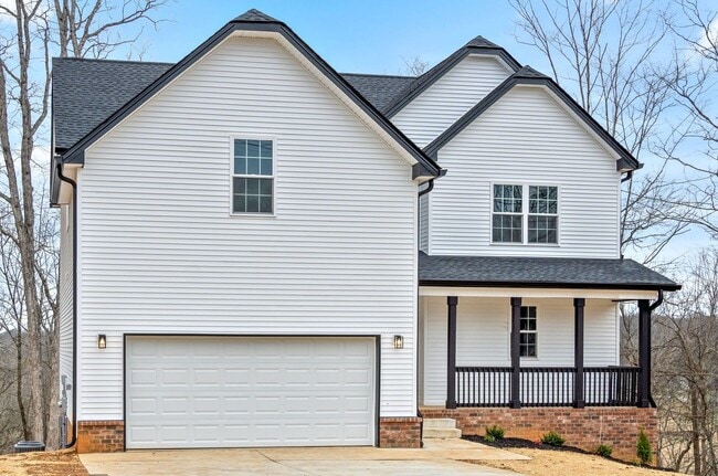 Building Photo - 2129 Powell Rd