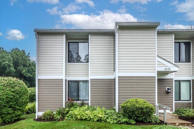 Building Photo - 22 Olcott Way