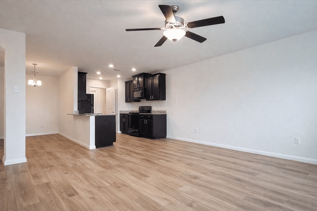 Building Photo - 2209 Nautica Terrace