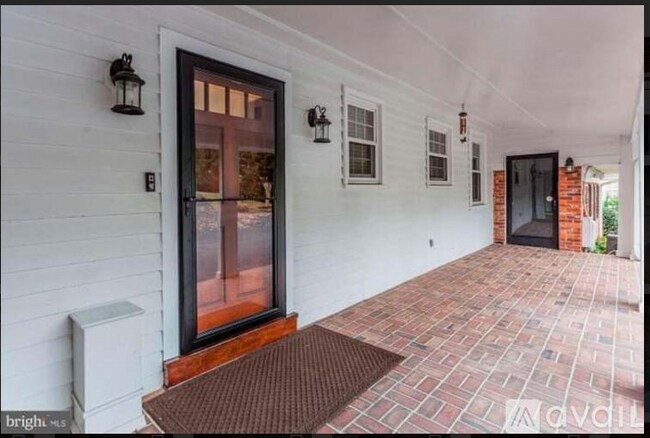 Foto del edificio - 7110 Ayers Meadow Ln