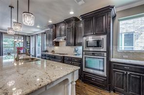 Foto del edificio - 6365 Bear Lake Rd