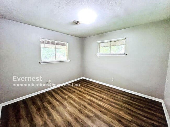 Building Photo - 3510 Mimbro Ln