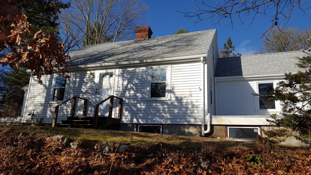 5 Narrows Rd, Wareham, MA 02571 House Rental in Wareham, MA