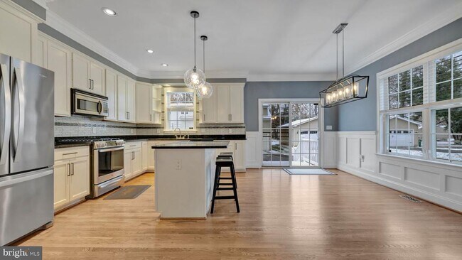 Foto del edificio - 1833 Drew St