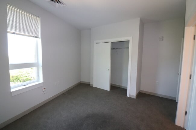 Foto del edificio - 148 Washington St