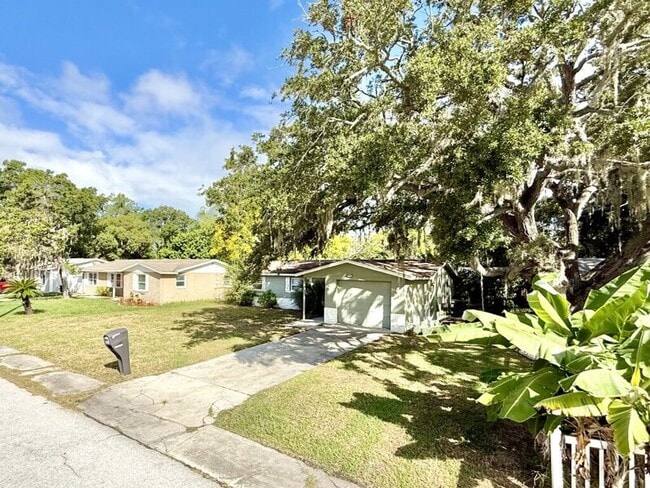 Building Photo - 5707 Quist Dr