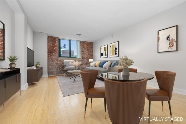 Foto del edificio - 42 8th St