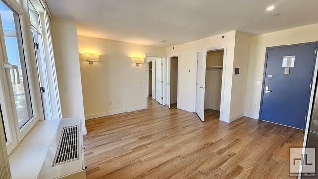 Foto del edificio - Northern Boulevard