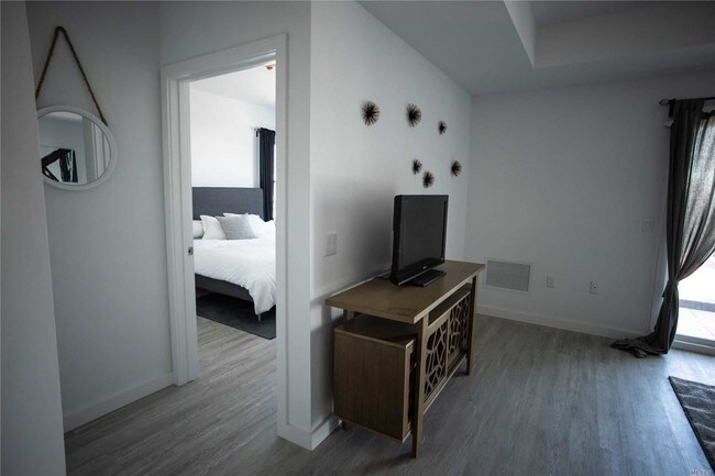 Foto del edificio - 150 Waterview Rd