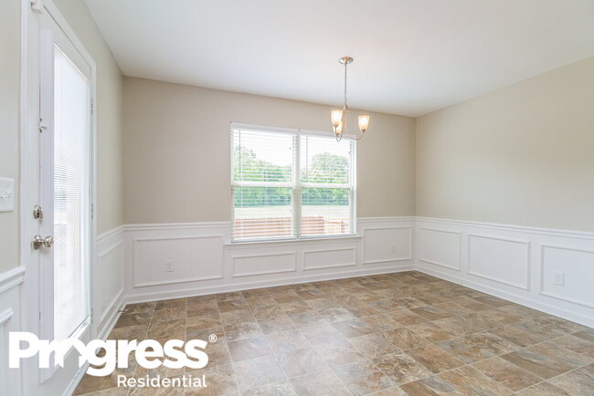 Building Photo - 2109 Longhunter Chase Dr