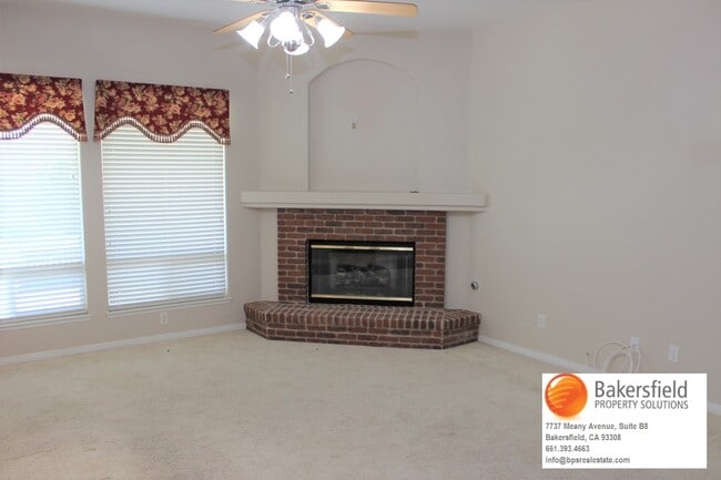 Building Photo - 12217 Tule River Way