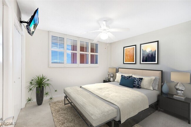 Foto del edificio - 1766 Cape Coral Pkwy E