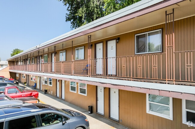 Converted Motel - Buffalo Motel