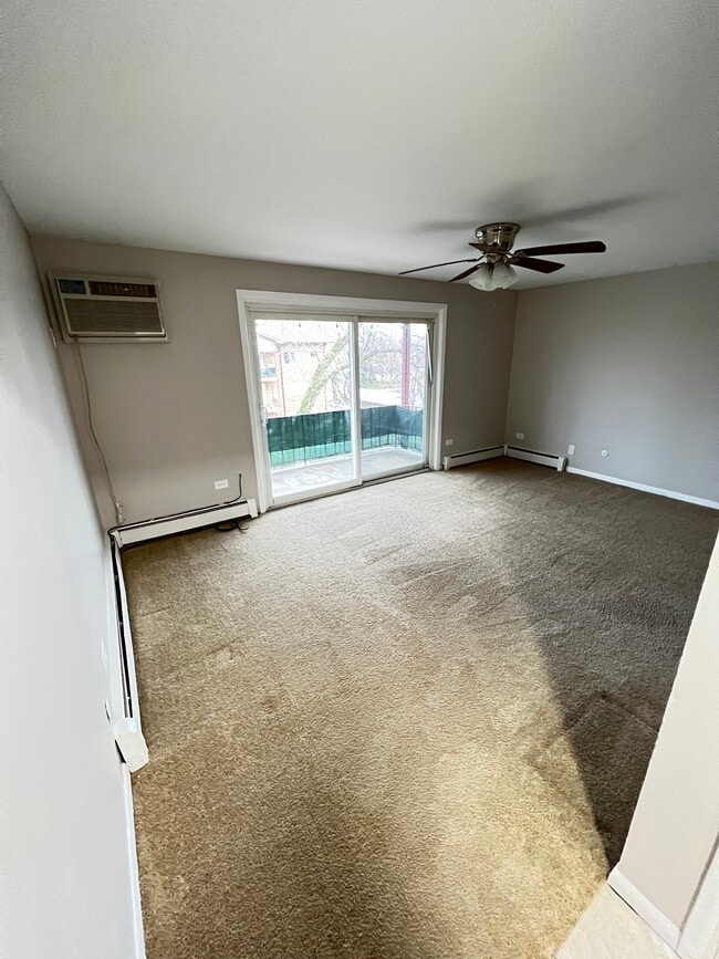 Living Room View From Entrance - 11030 S Ridgeland Ave