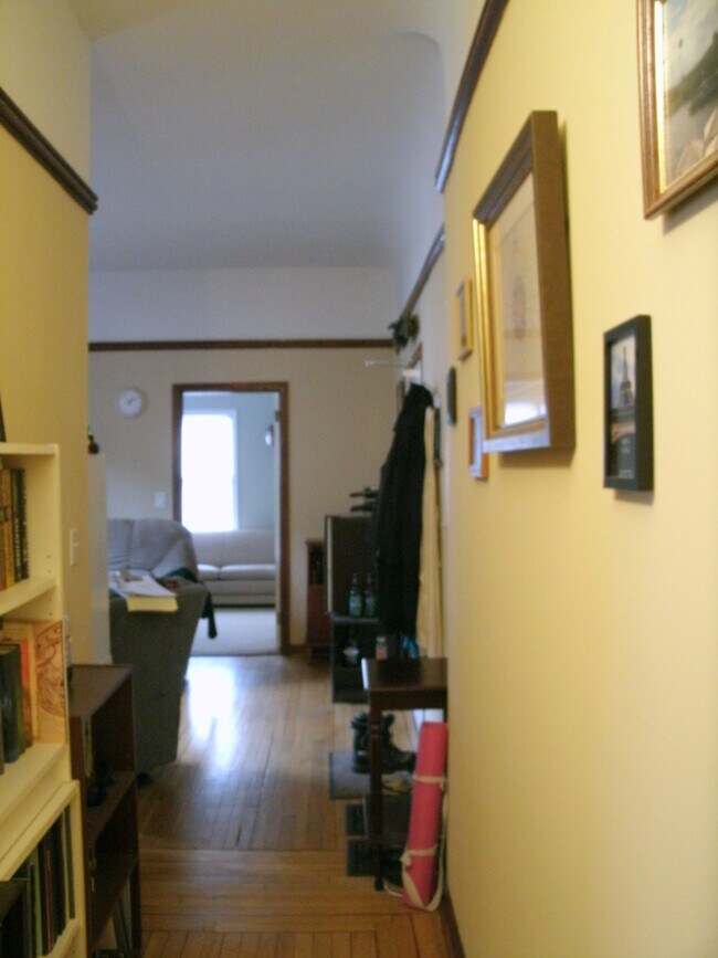Foto del edificio - 2305 Aldrich Ave S