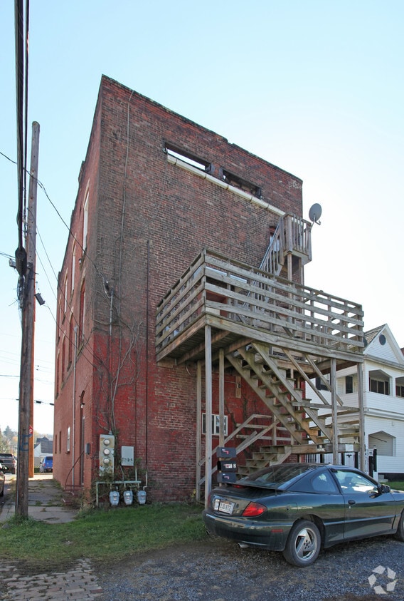 Building Photo - 314 Columbia St