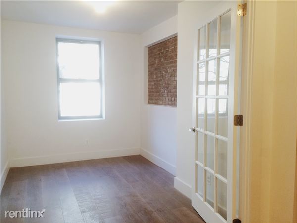 Foto del edificio - 847 Dekalb Ave