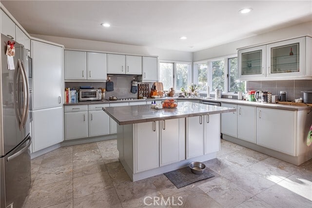 Foto del edificio - 548 Agate St