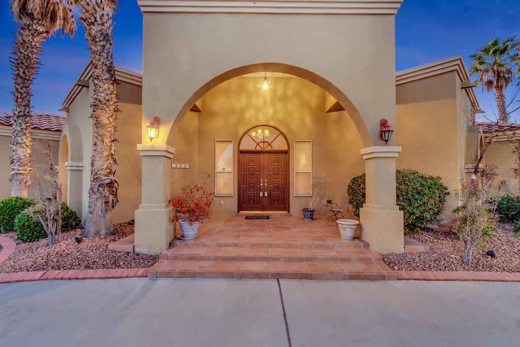 Primary Photo - 4600 Globe Willow Dr