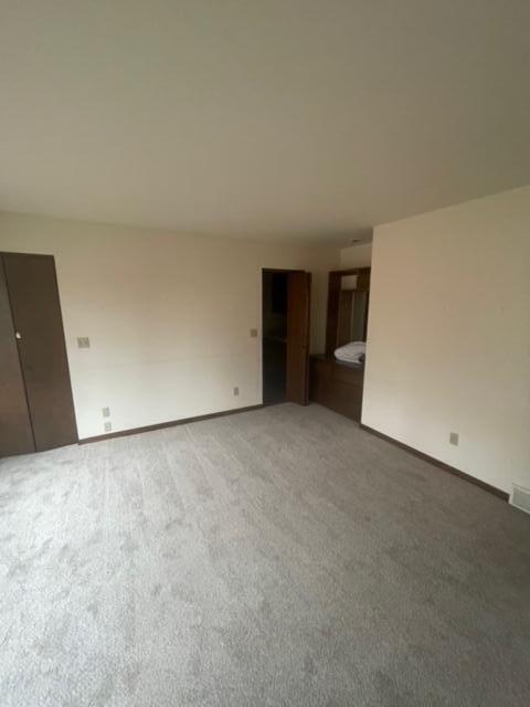 Foto del edificio - W280N3595 Taylors Woods Rd NE