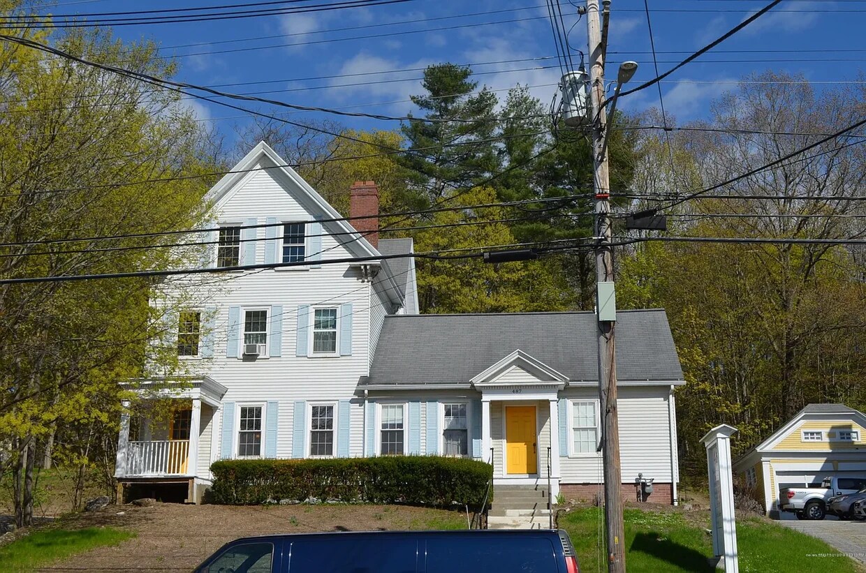 Foto principal - 487 Main St