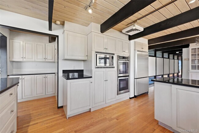 Foto del edificio - 8 Dolphins Rise