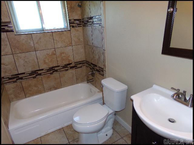 Foto del edificio - 1504 E 38th St