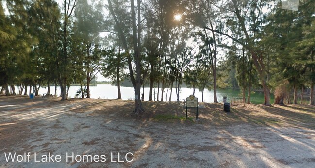 Foto del edificio - 4631-4635 SW 73rd Ave