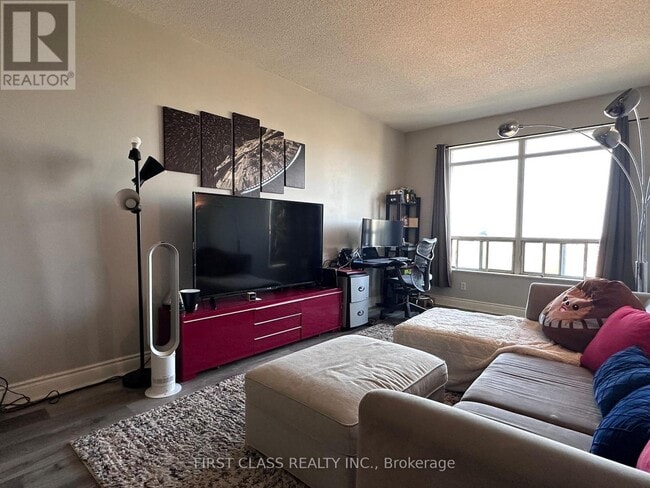 Building Photo - 51-LPH51 Saddlecreek Dr