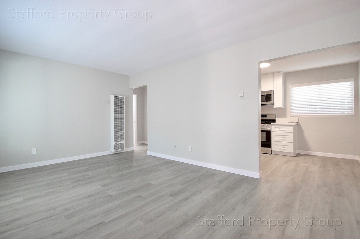 Foto principal - 4341 Hamilton St