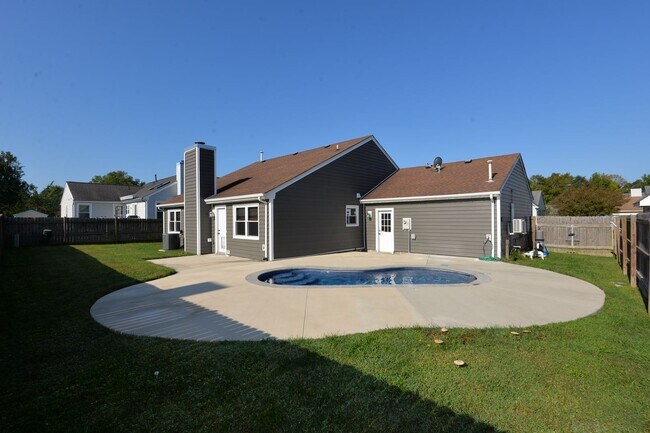 Foto del edificio - VB Ranch with an Inground-Pool