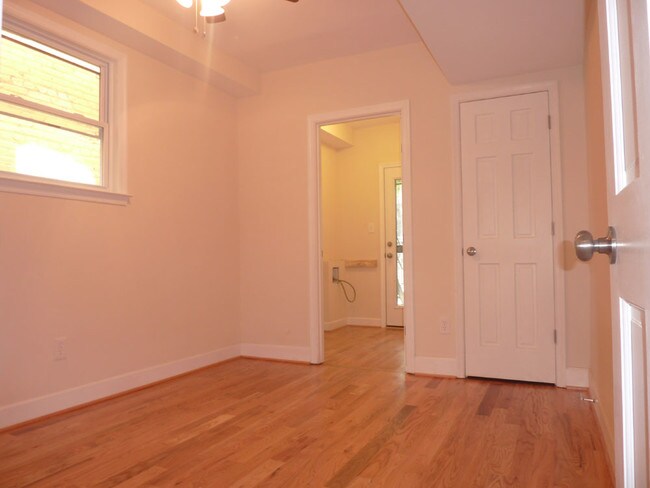 Foto del edificio - 315 Kentucky Ave SE
