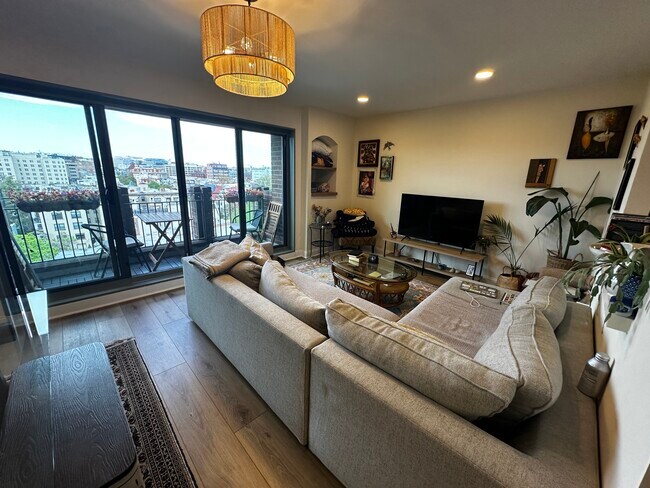 Foto del edificio - 1280 21st St NW