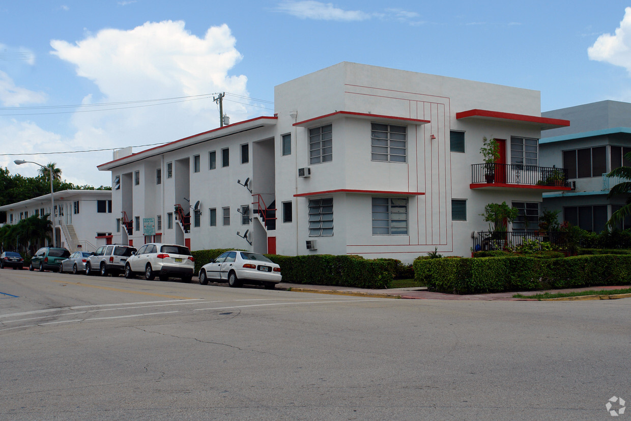 Foto principal - 1300 Euclid Ave