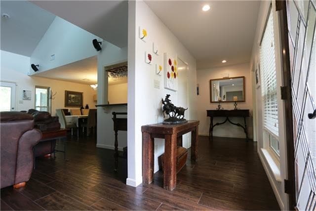 Foto del edificio - 2519 Glenn Lakes Ln