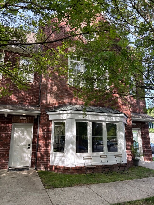 Building Photo - 179 Herman Melville Ave