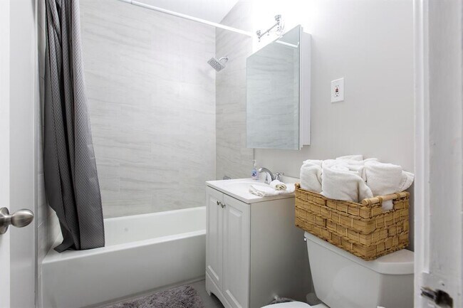 Foto del edificio - 332 S Swinton Ave